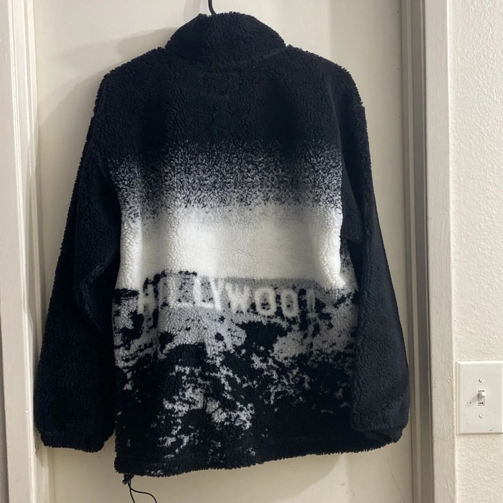 Awake NY Men's Black and White Jacket coast to coast - Picture 2 of 4